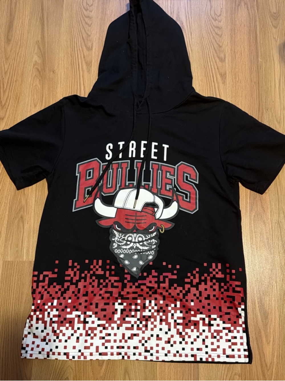 Street Bullies Graphic Hoodie Tee in Black and Red